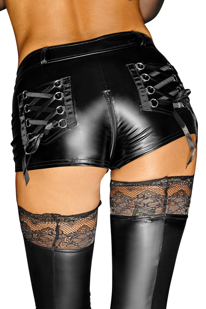 Wetlook Shorts mit Gesäßtaschen und verführerischer Satin-Schnürung hinten
