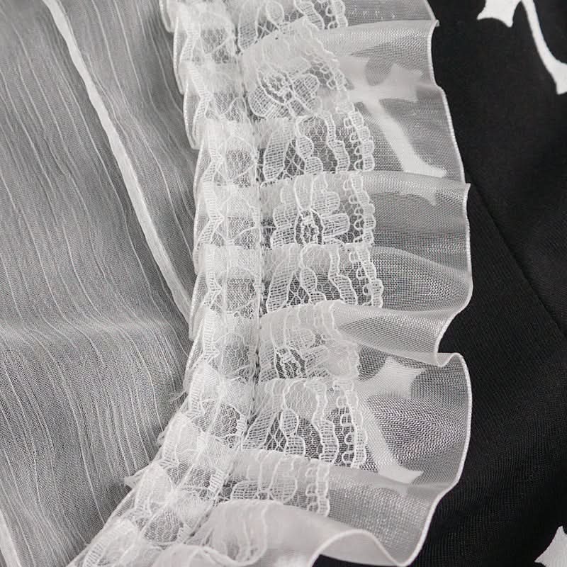 Devil Fashion Gothic Blusentop „Falling Crucifix“ mit Kreuzprint & Rüschenkragen