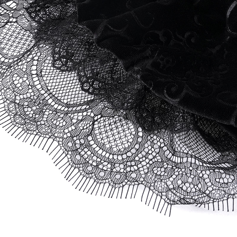 Devil Fashion – Velvet Cloud Shorts | Schwarze Samt-Puff-Shorts mit Spitze im Gothic Stil