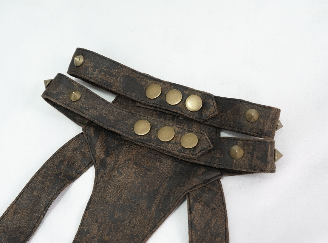 Devil Fashion – Steampunk Body Harness mit Ketten & Choker in Braun