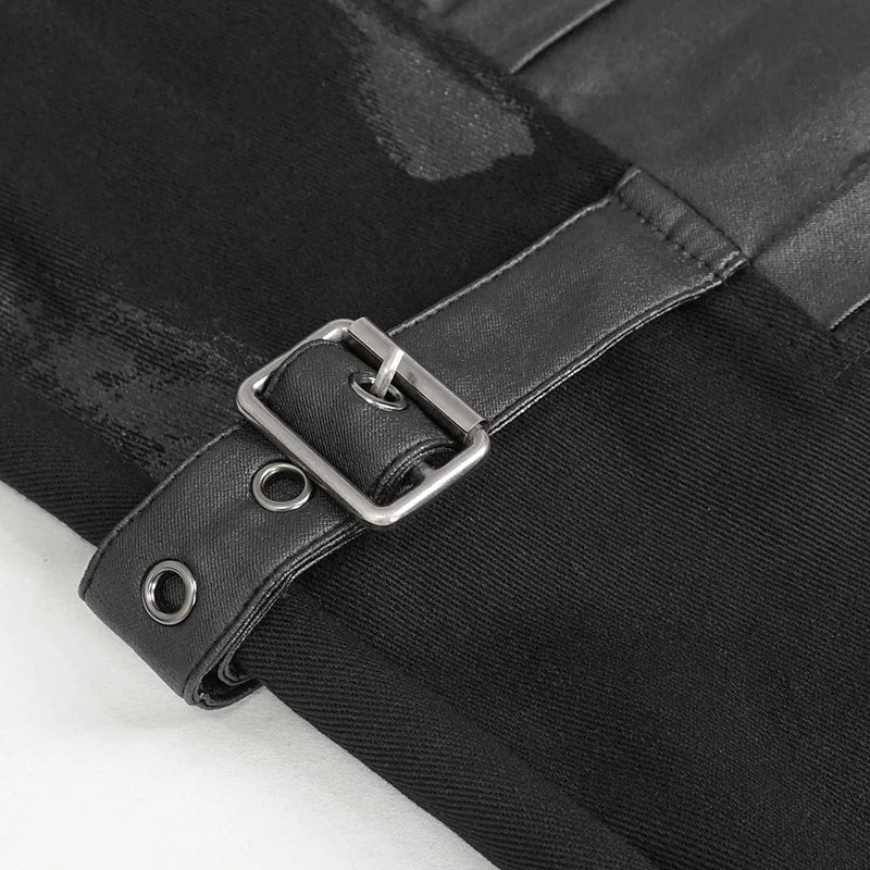 Devil Fashion Herrenjeans Schwarz – Distressed Gothic Hose mit Ketten & Kunstleder.