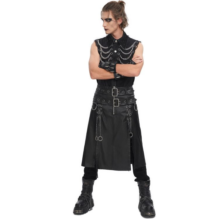 Nahaufnahme der robusten Doppelgürtel am Punk-Herrenkilt