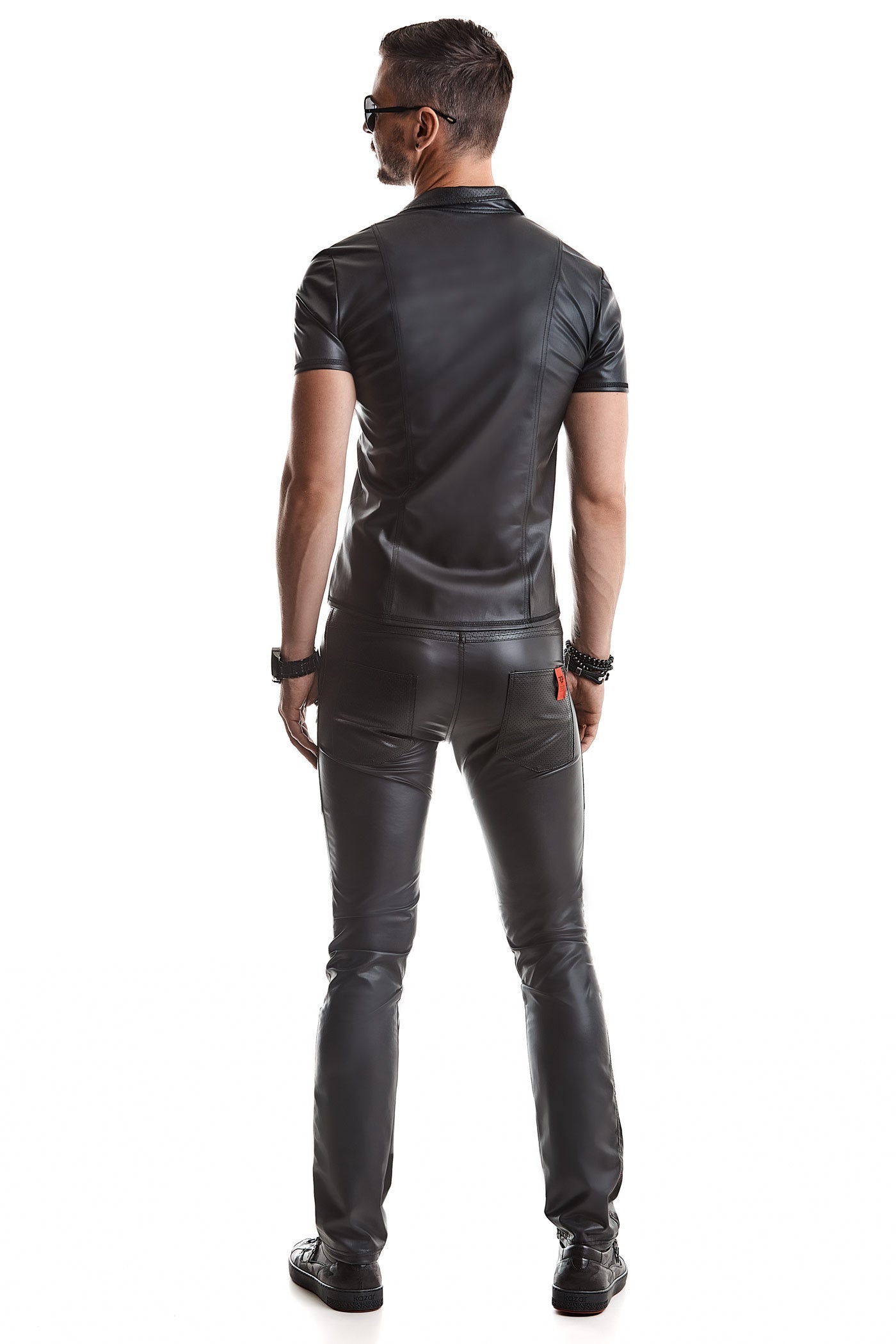 Herren Wetlook Shirt mit taillierendem Schnitt für muskulöse Silhouette