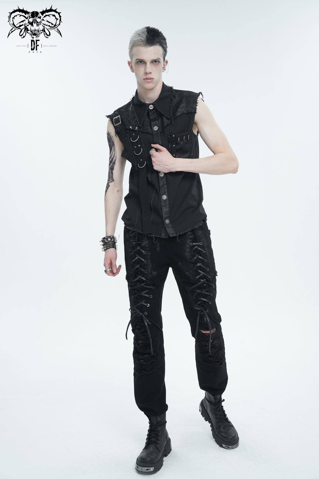 Devil Fashion "Dead" Herren Weste – Distressed Punk Denim mit D-Ringen & Skull-Nieten