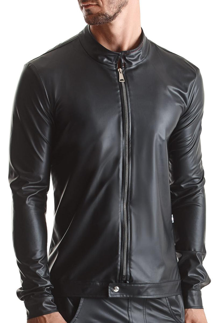 Detailansicht kurzer Stehkragen der Wetlook Jacke RMGiorgio001