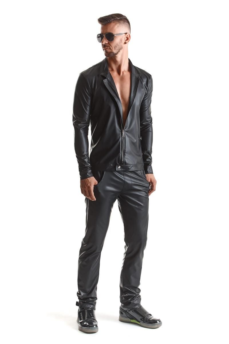 Figurbetonende Slim-Fit Passform der Wetlook Jacke RMGiorgio001