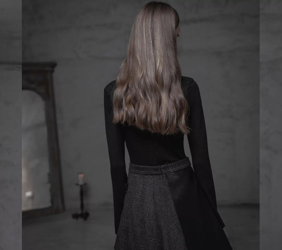 Verdeckter Reißverschluss hinten am Bund