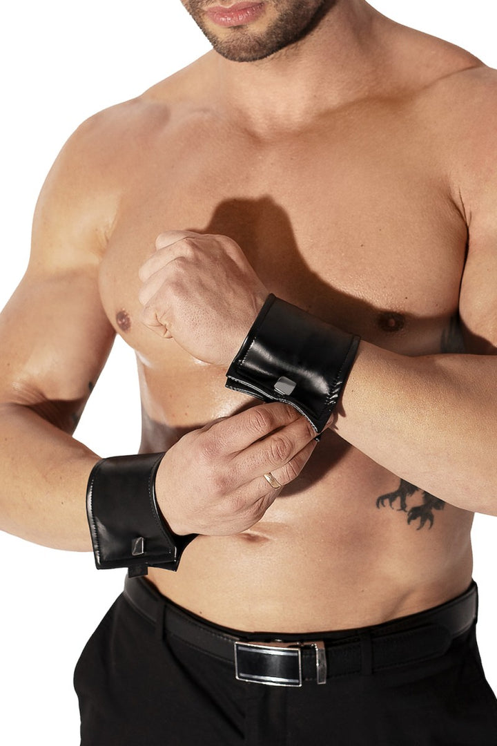 1 Paar Wetlook-Armbänder von Noir Handmade mit verstecktem Reißverschluss