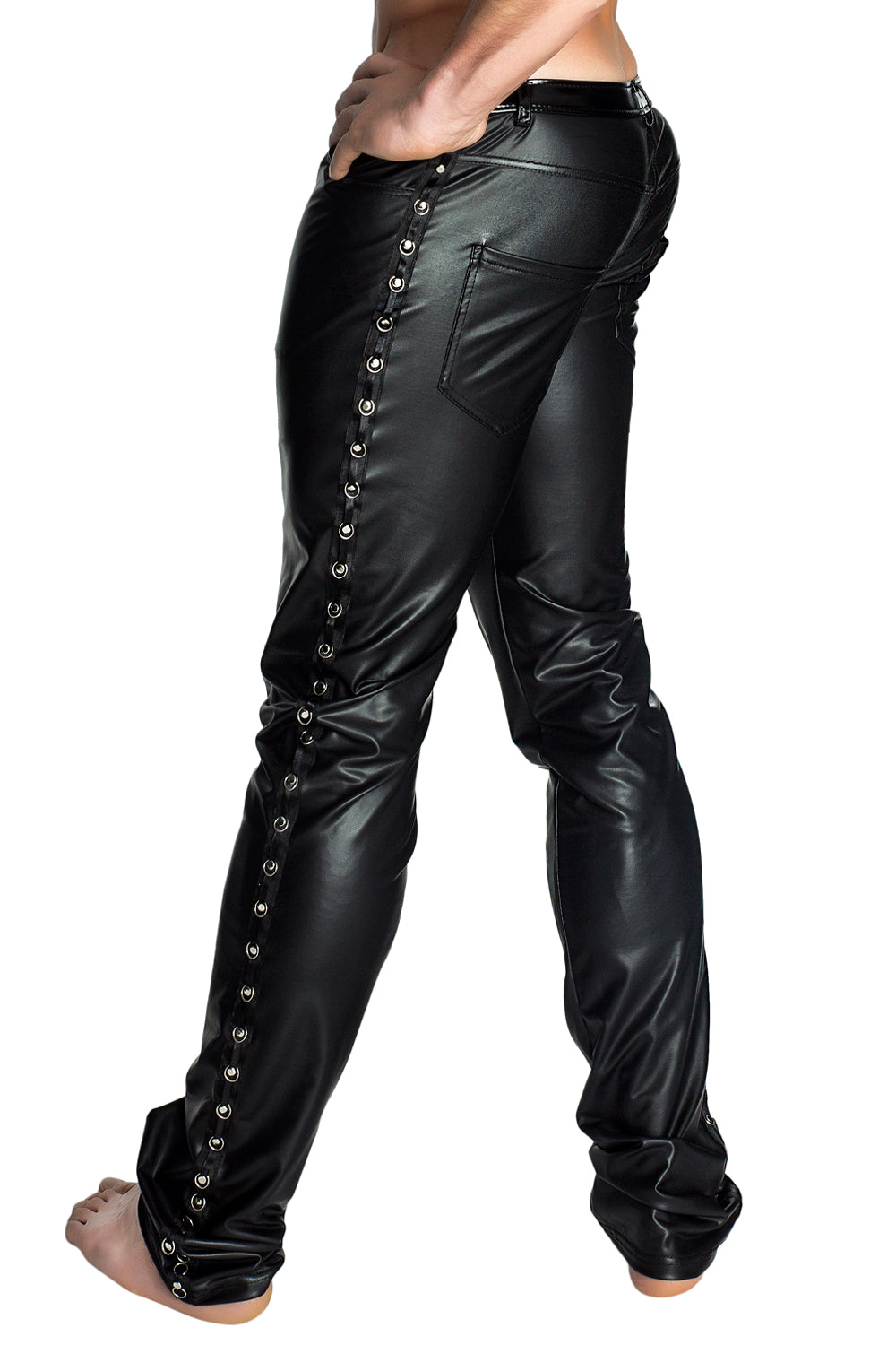 Figurbetonte Wetlook-Hose H039 mit Taschen hinten und Lackdetails