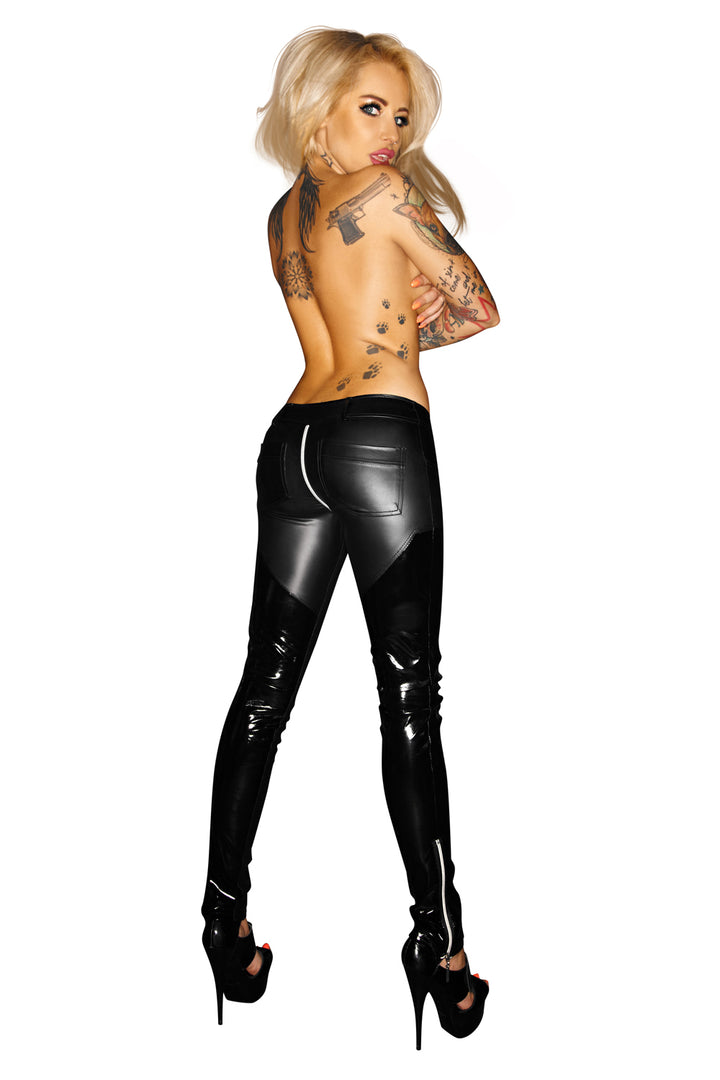 Schwarze Wetlook Hose F115 mit Push-Up-Effekt & beidseitigem Reißverschluss im Schritt – Noir Handmade