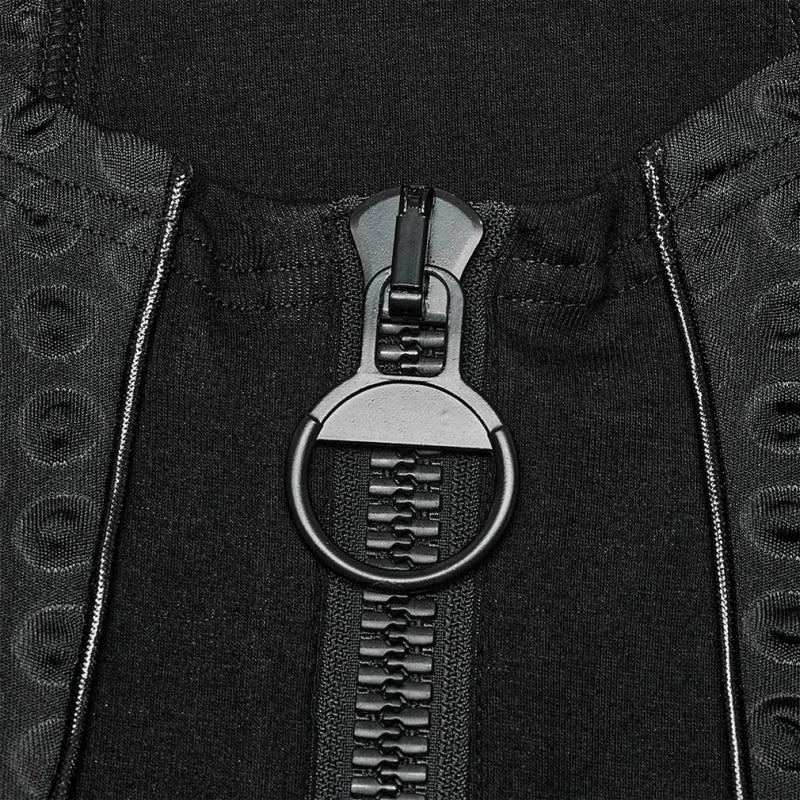 Grober schwarzer Reißverschluss mit Ringanhänger am Cyber-Goth Tank Top