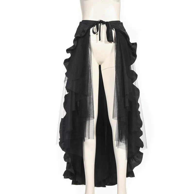 Vorderseite der RQ-BL Tournüre mit Bindeband zur Größenregulierung