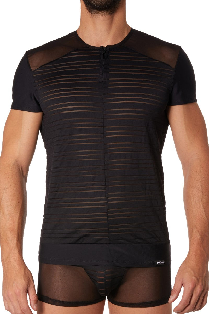 Modell trägt schwarzes Shirt mit Tüllärmeln und Frontreißverschluss