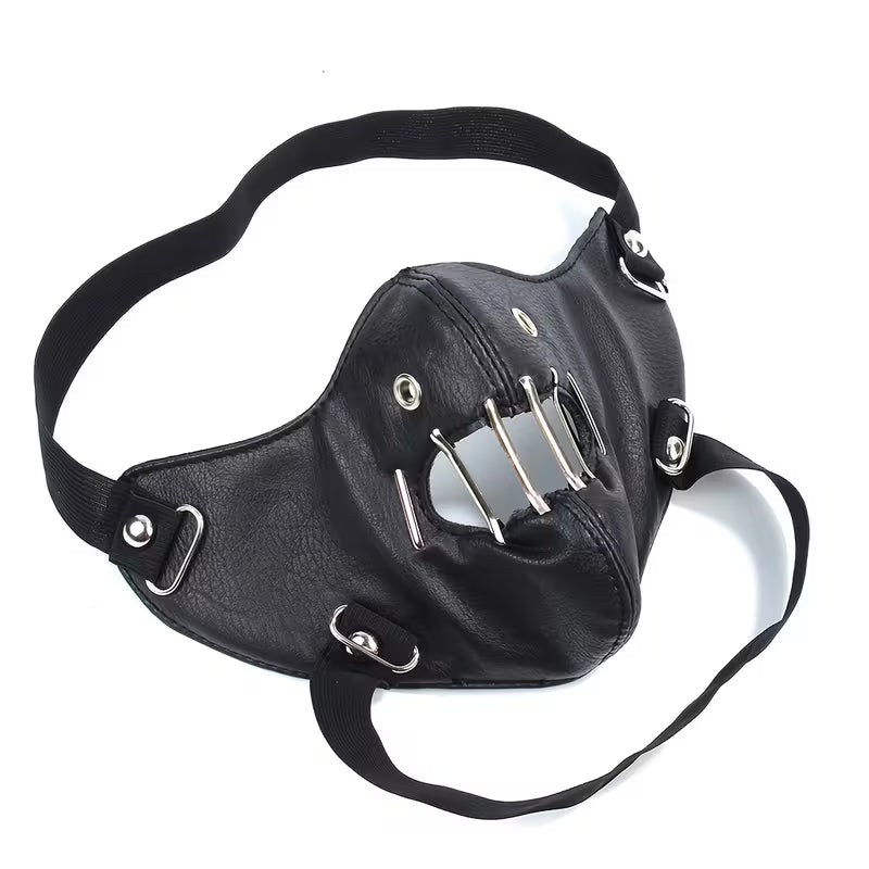 Detail der elastischen Kopfbänder und Schnallen für perfekten Sitz