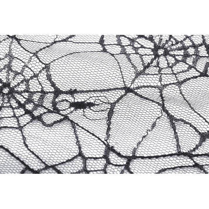 Langer Reifrock mit gerafftem Tüll und Spinnenweben-Optik – dramatisches Partyoutfit mit Gothic-Note, perfekt für Clubnächte, Halloween und extravagante Auftritte.
