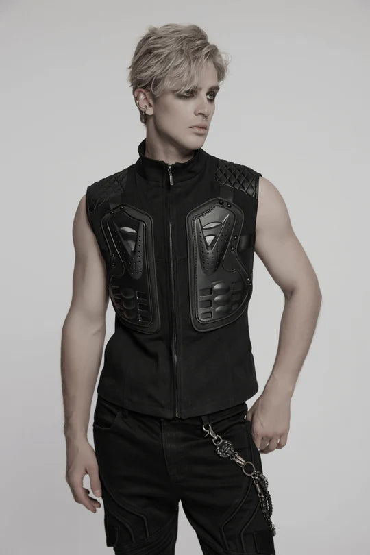 Styling-Beispiel: Cyberpunk-Weste kombiniert mit Techwear-Hose