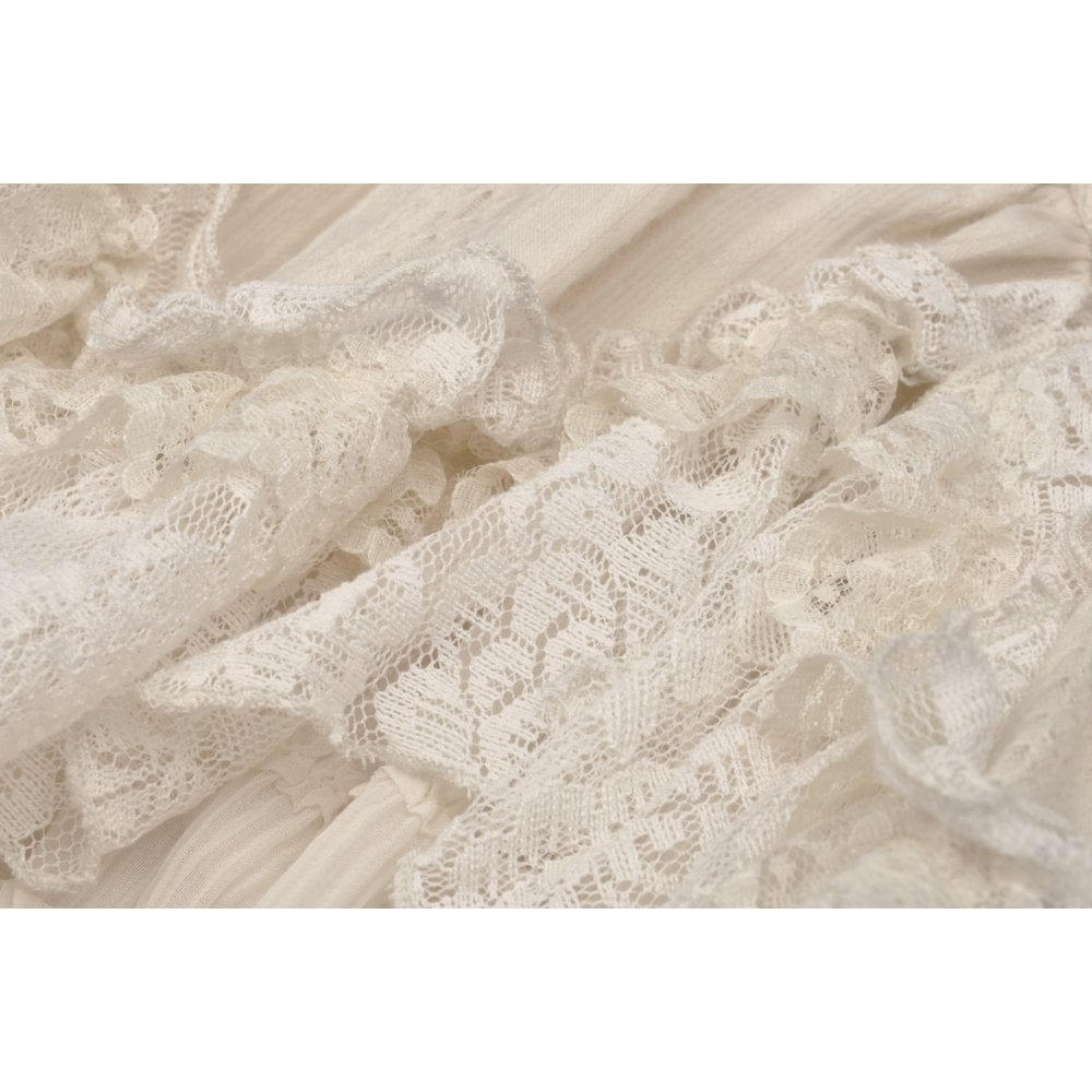 Dark in Love – Off-Shoulder Steampunk Rüschenkleid in Creme aus Spitze & Tüll