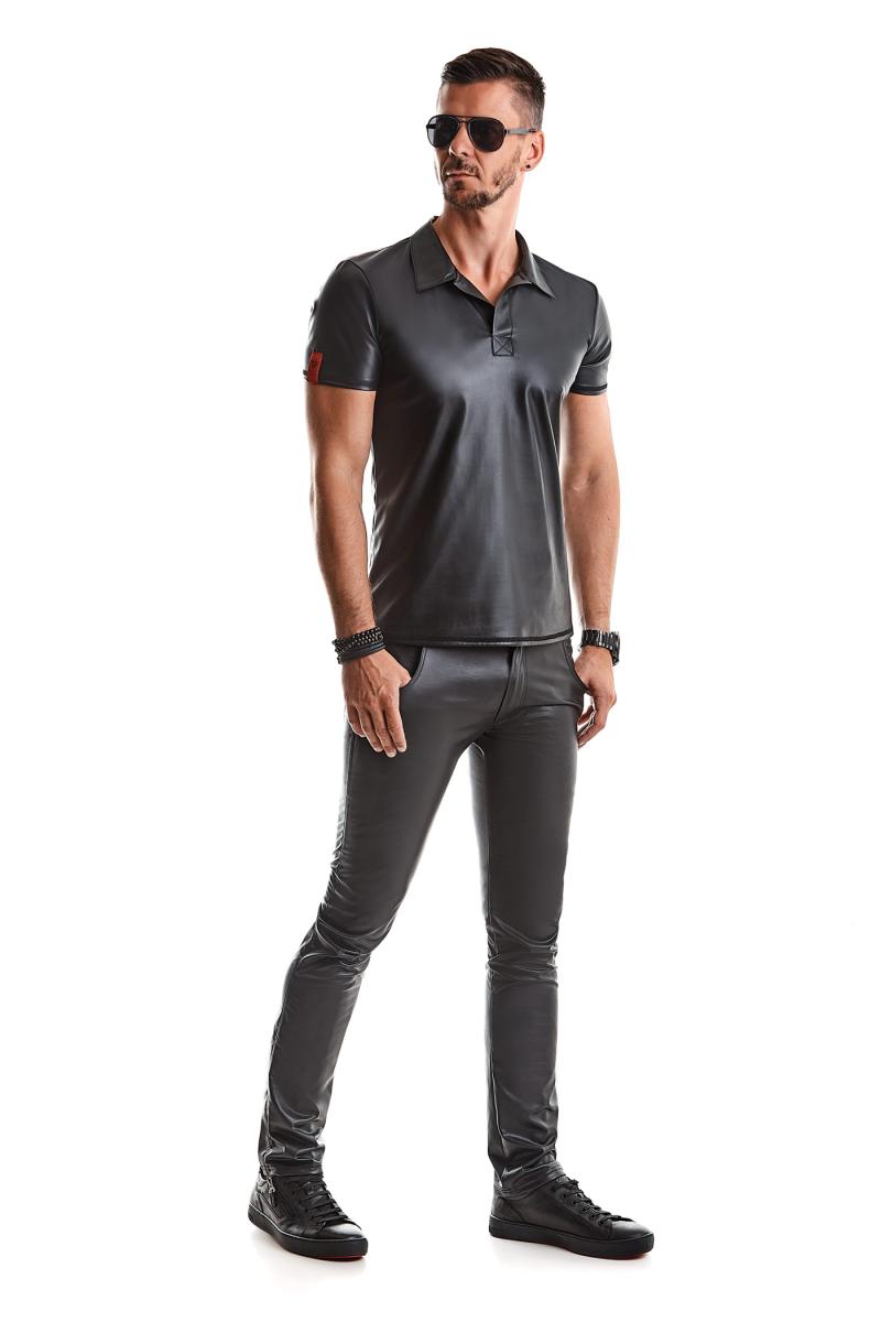 Komplett-Look mit Wetlook Hose & Shirt – Outfit-Inspiration