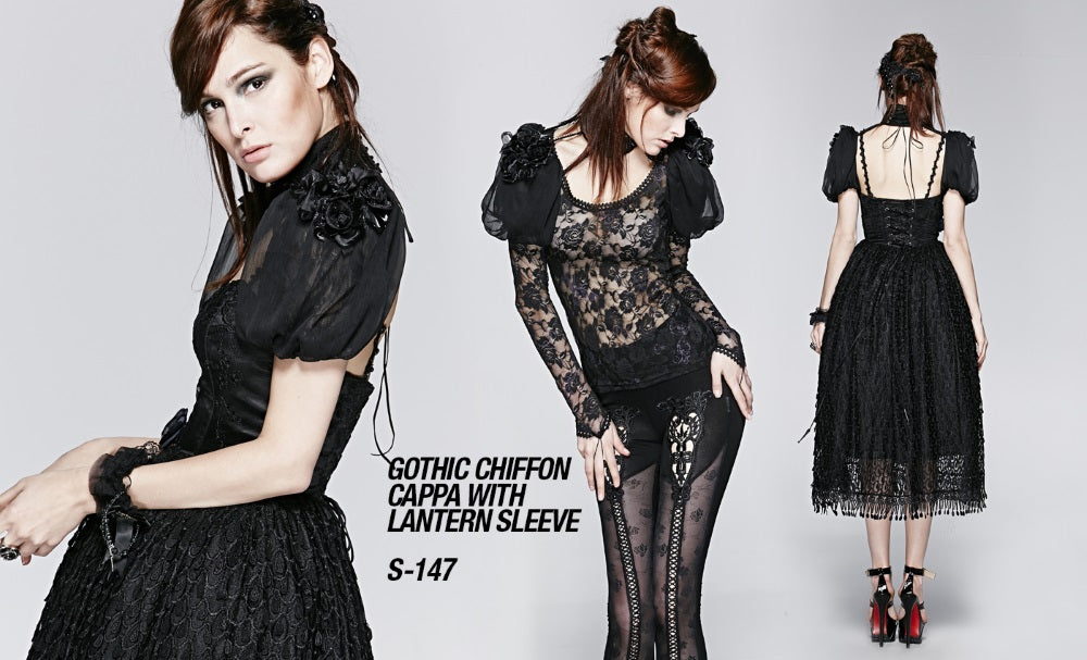 Seitenansicht des Bolero-Kragen-Aufsatzes an einem Mannequin