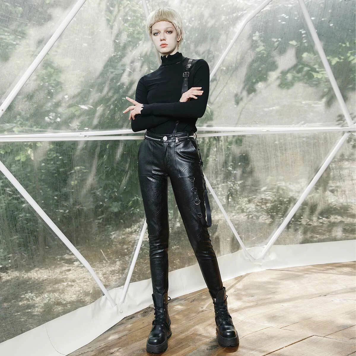 Punk Rave Damen Kunstleder-Riemenhose mit D-Ringen